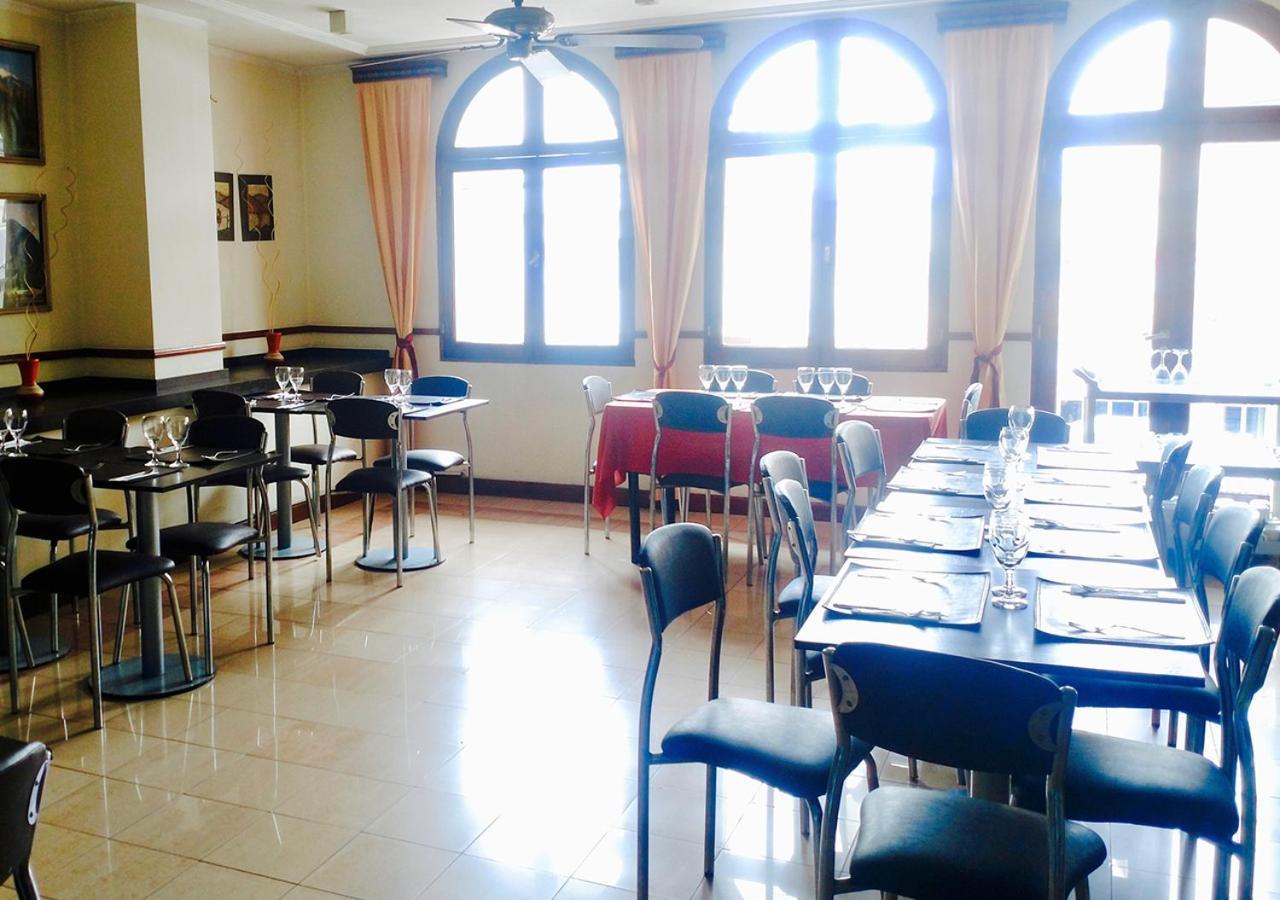 Hotel Shauard Сальта Экстерьер фото